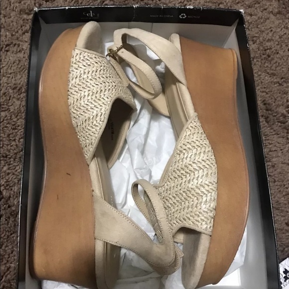 2 FOR $20 CL By Laundry Charlise Wedge Sandals Natural Ankle - Picture 10 of 11